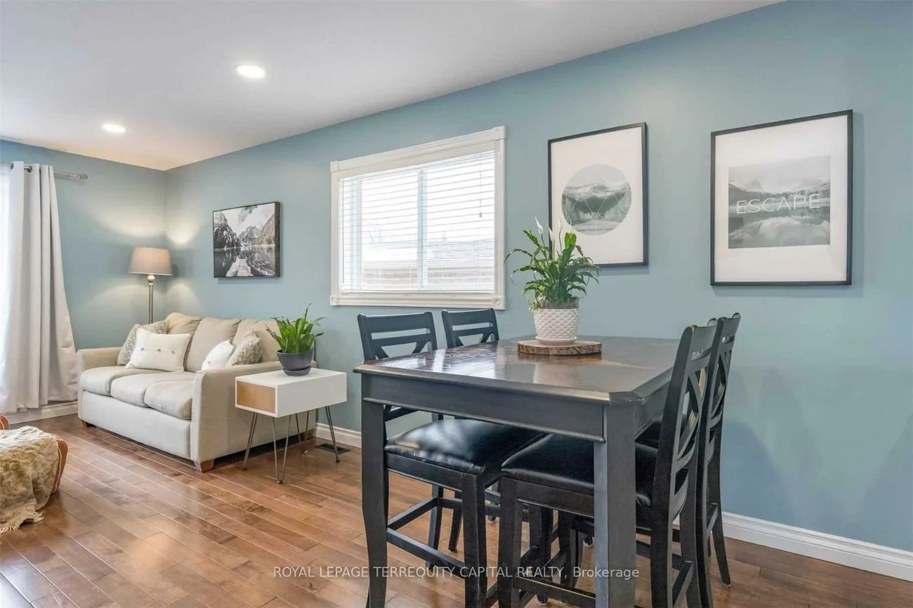 28, Brighton, Georgian Drive, Barrie