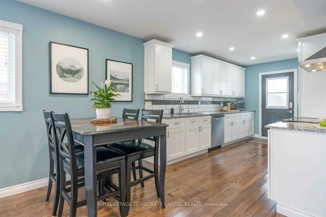 28, Brighton, Georgian Drive, Barrie