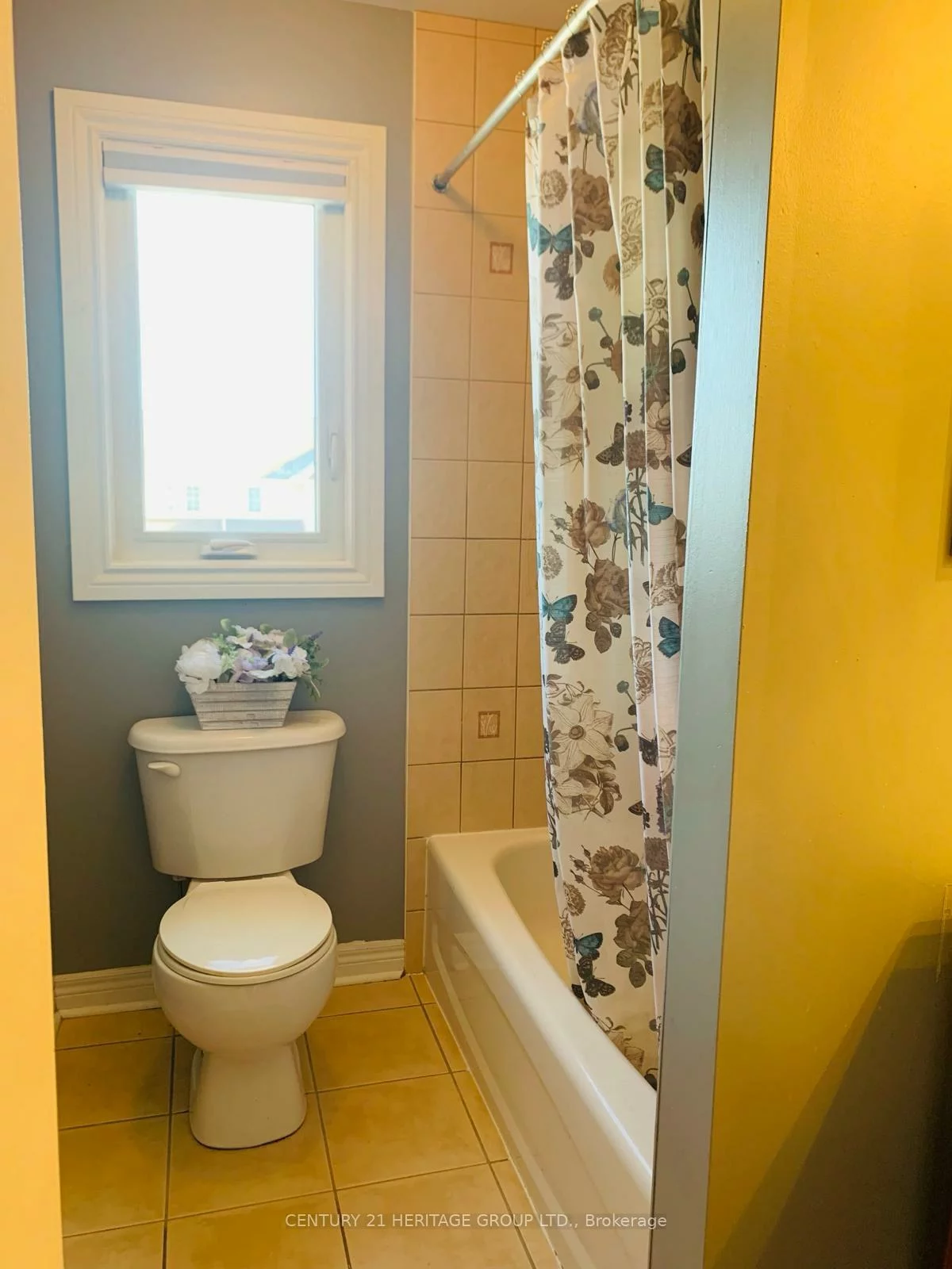 101, Bentley, 400 West, Barrie