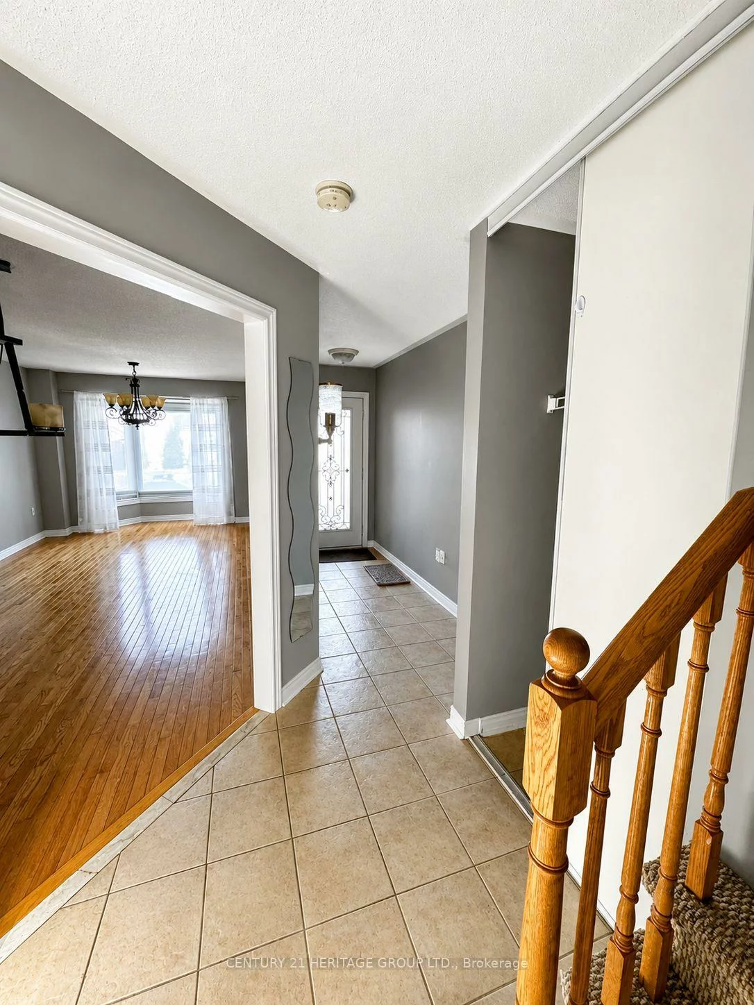 101, Bentley, 400 West, Barrie