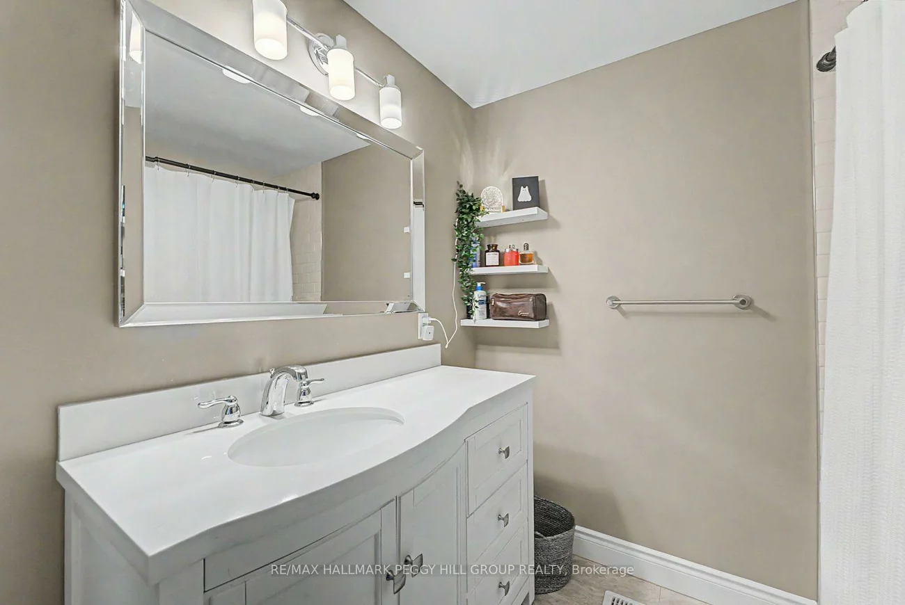 89, Hadden, Cundles East, Barrie