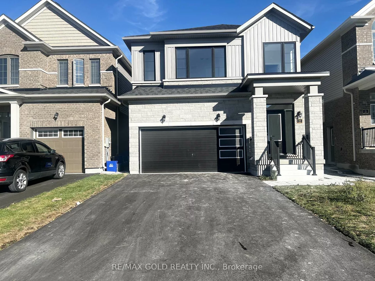 24, Hylton, Rural Barrie Southeast, Barrie