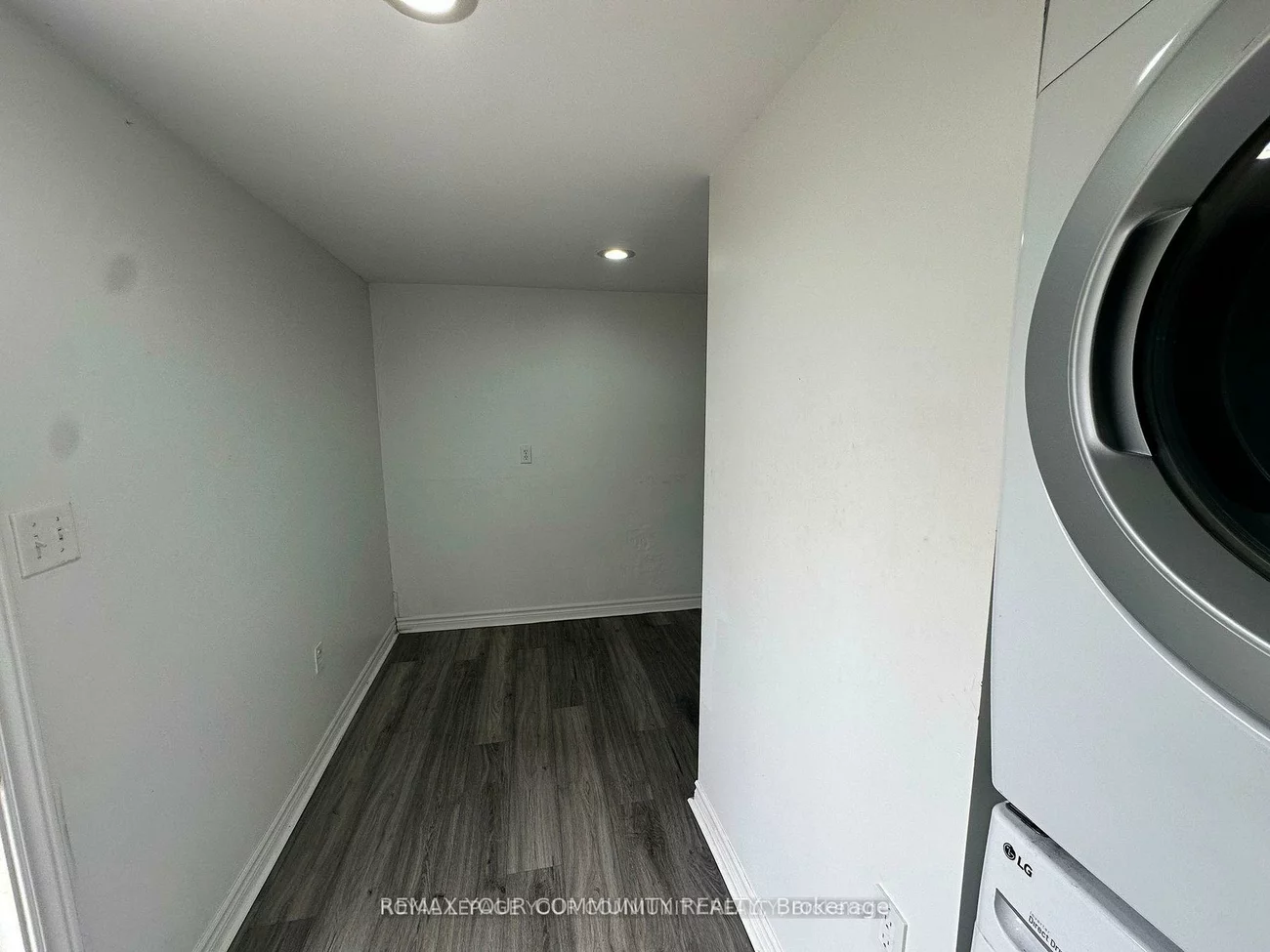 945, Yonge, Painswick South, Barrie