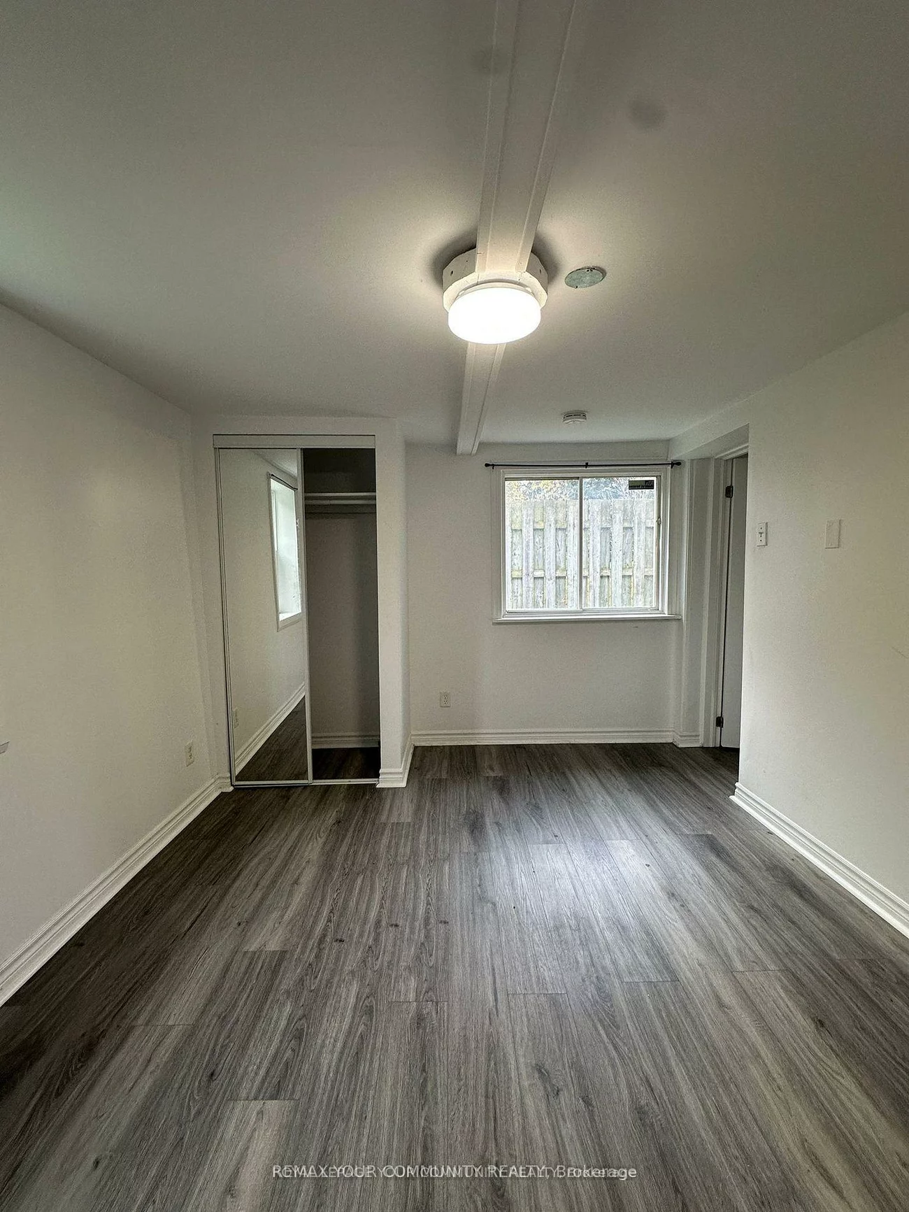 945, Yonge, Painswick South, Barrie