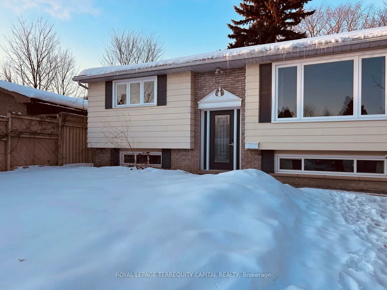 38, Bernick, Grove East, Barrie