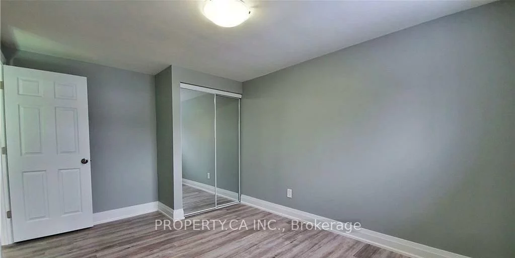 43, Barrett, Letitia Heights, Barrie