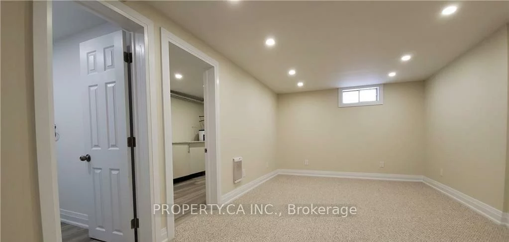 43, Barrett, Letitia Heights, Barrie