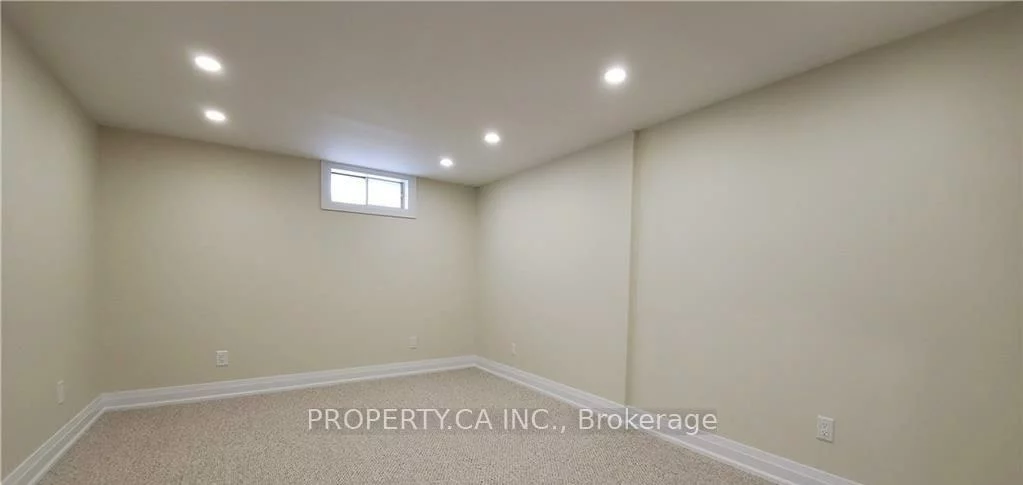 43, Barrett, Letitia Heights, Barrie