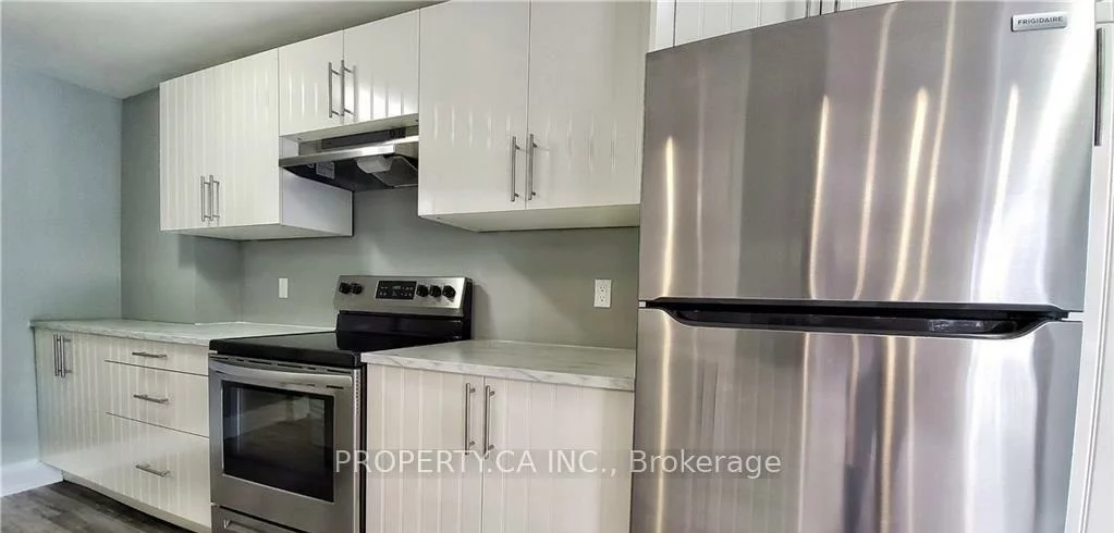 43, Barrett, Letitia Heights, Barrie
