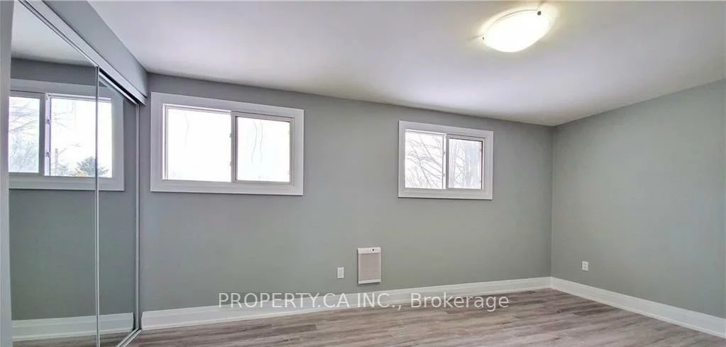 43, Barrett, Letitia Heights, Barrie