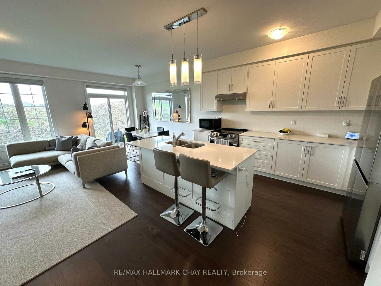 74, Phoenix, Rural Barrie Southeast, Barrie
