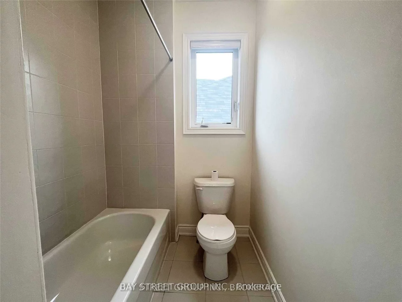 83, Muirfield, Ardagh, Barrie