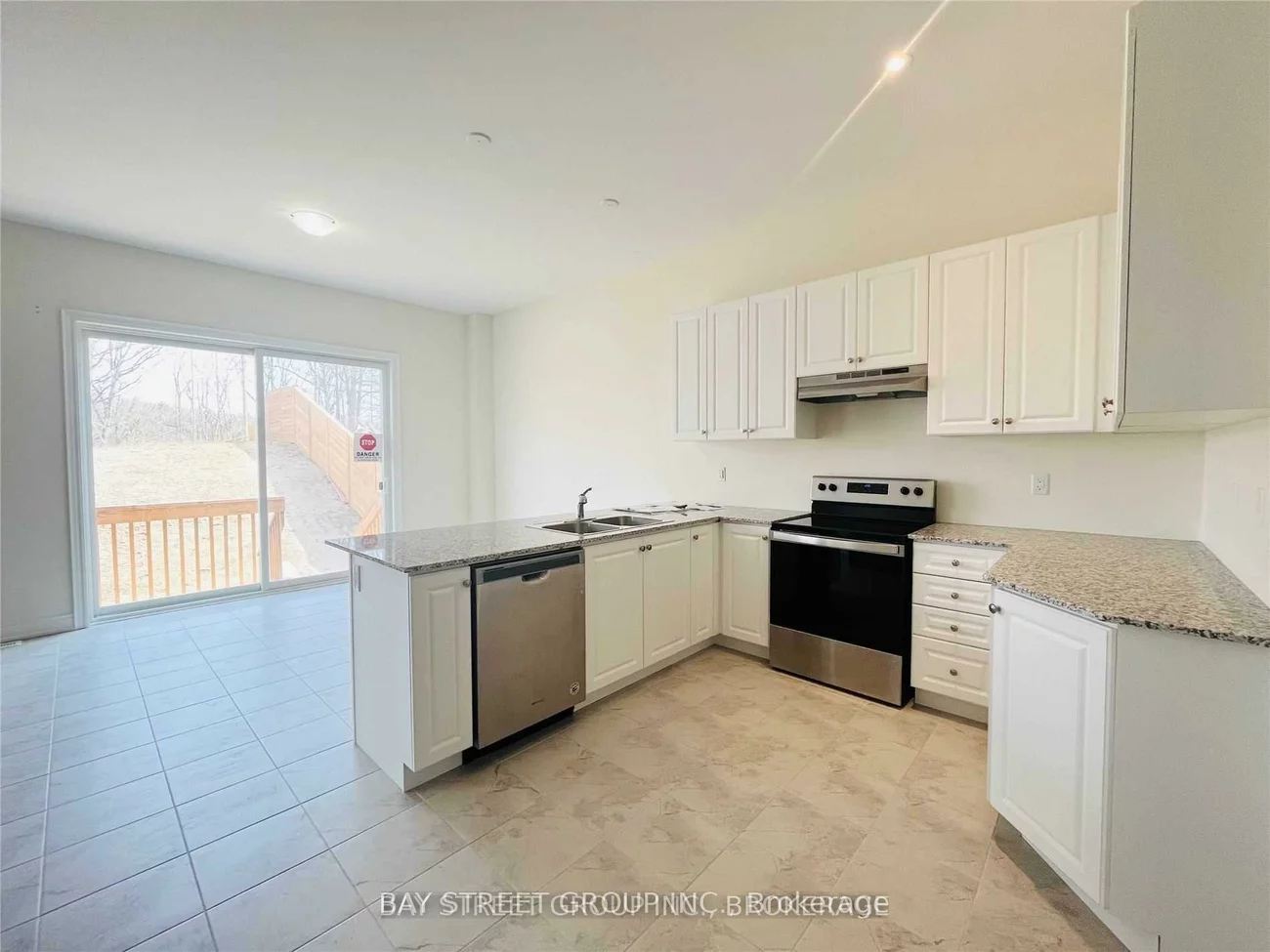 83, Muirfield, Ardagh, Barrie
