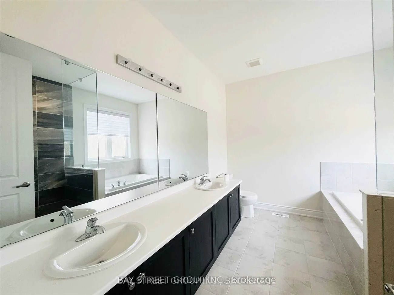 83, Muirfield, Ardagh, Barrie