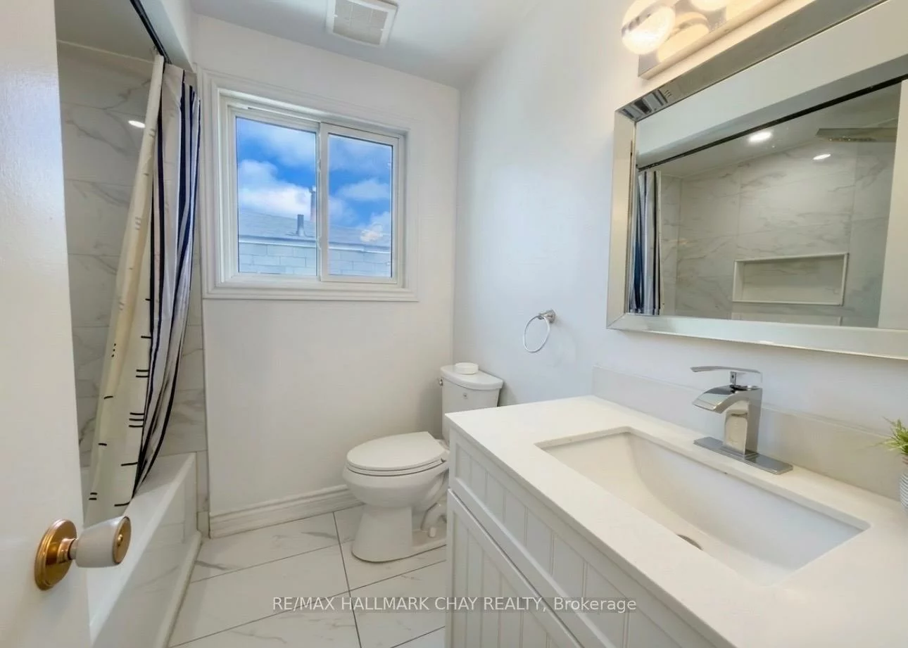 19, Carol, Allandale Heights, Barrie