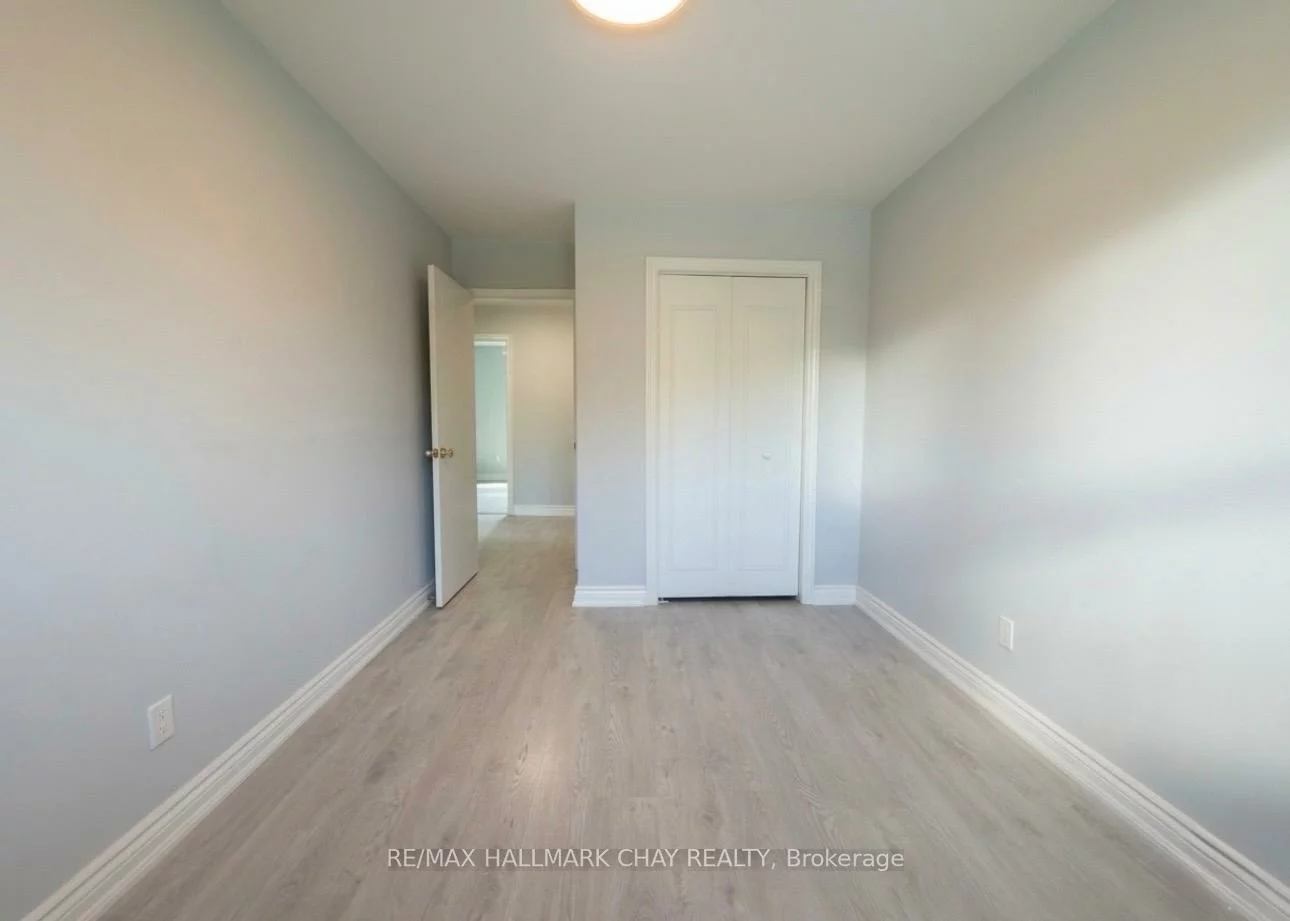 19, Carol, Allandale Heights, Barrie