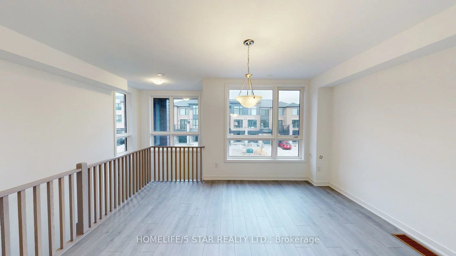 126, Blue Forest, Innis-Shore, Barrie