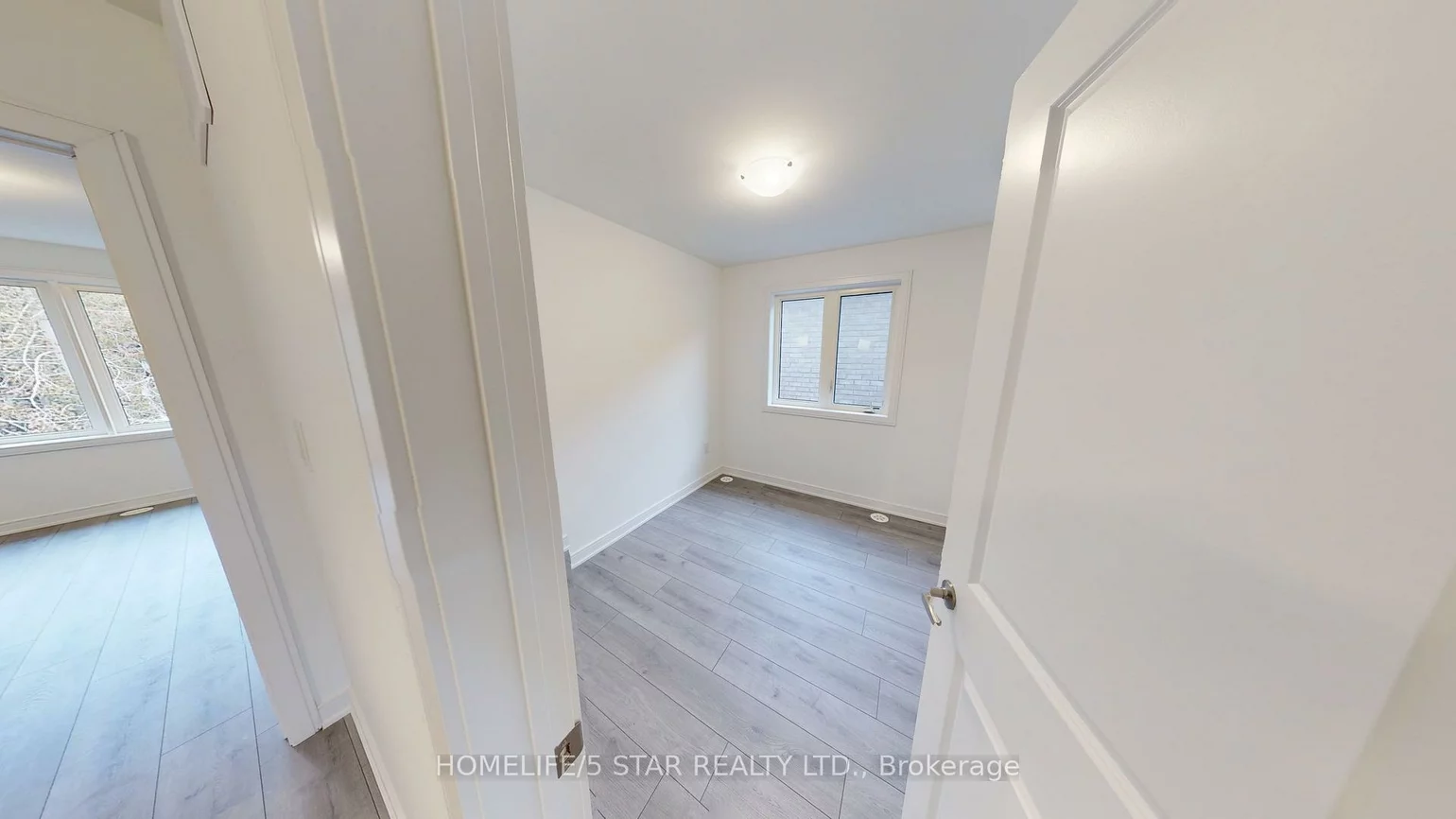 126, Blue Forest, Innis-Shore, Barrie