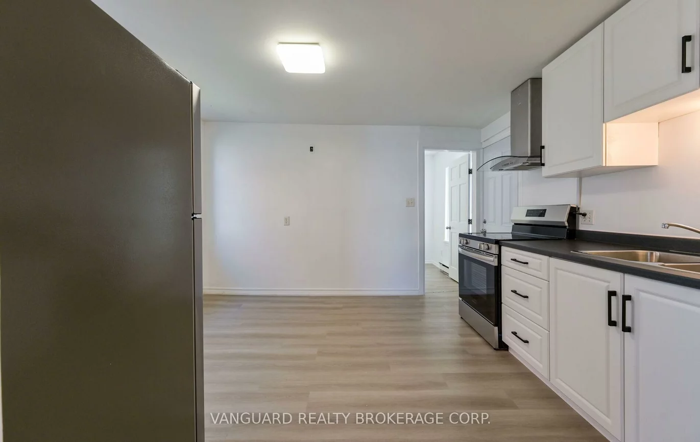 103, Mulcaster, Codrington, Barrie