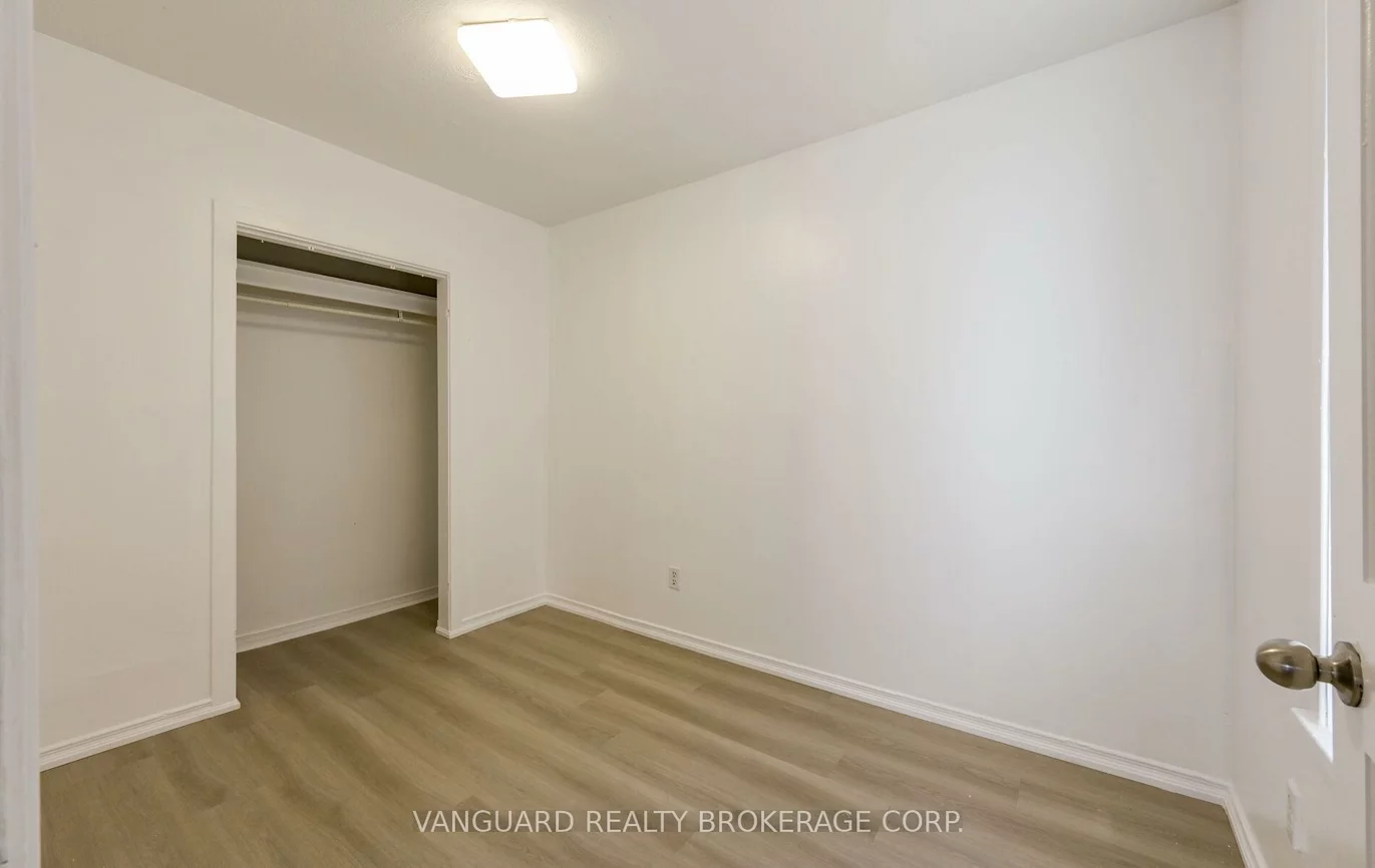 103, Mulcaster, Codrington, Barrie