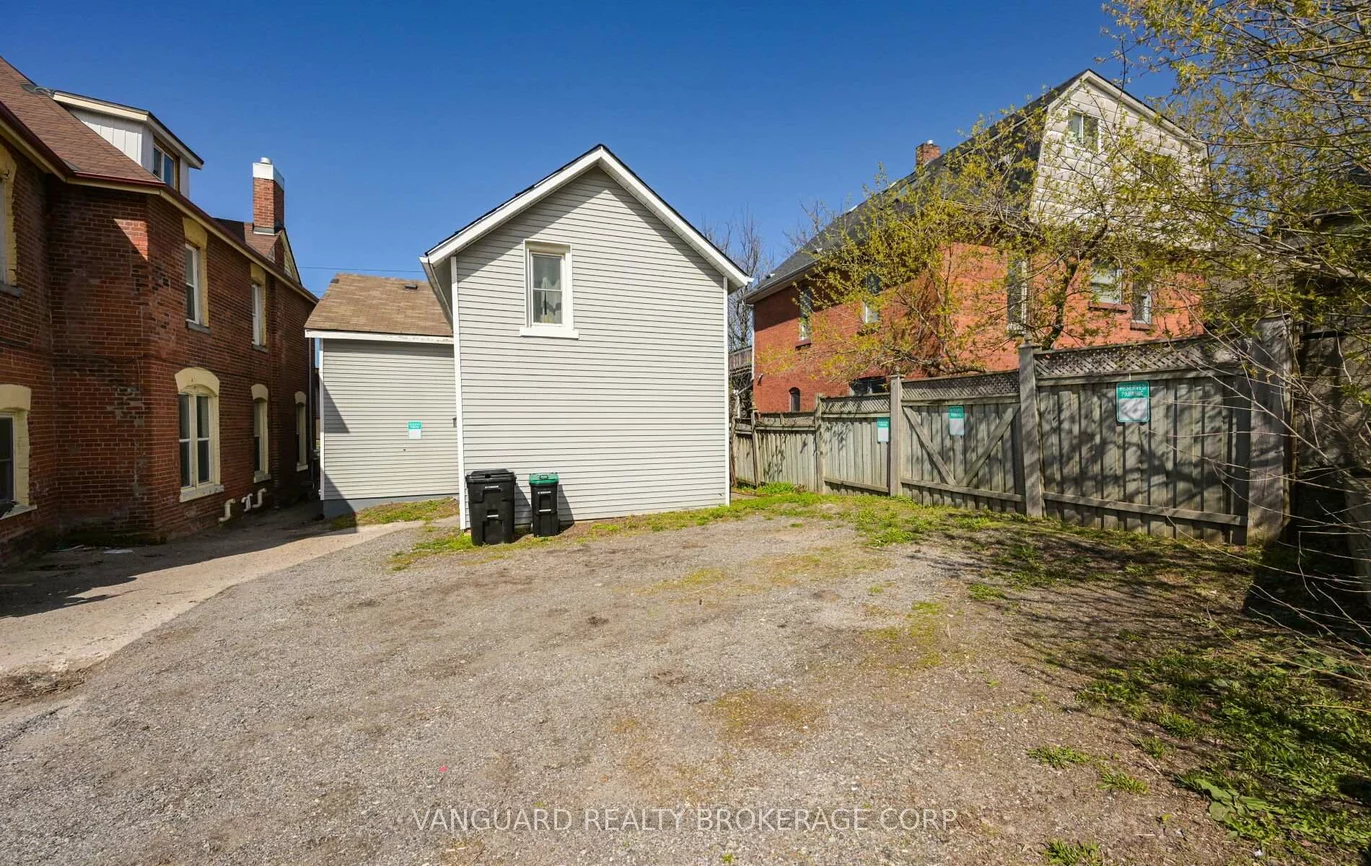 103, Mulcaster, Codrington, Barrie