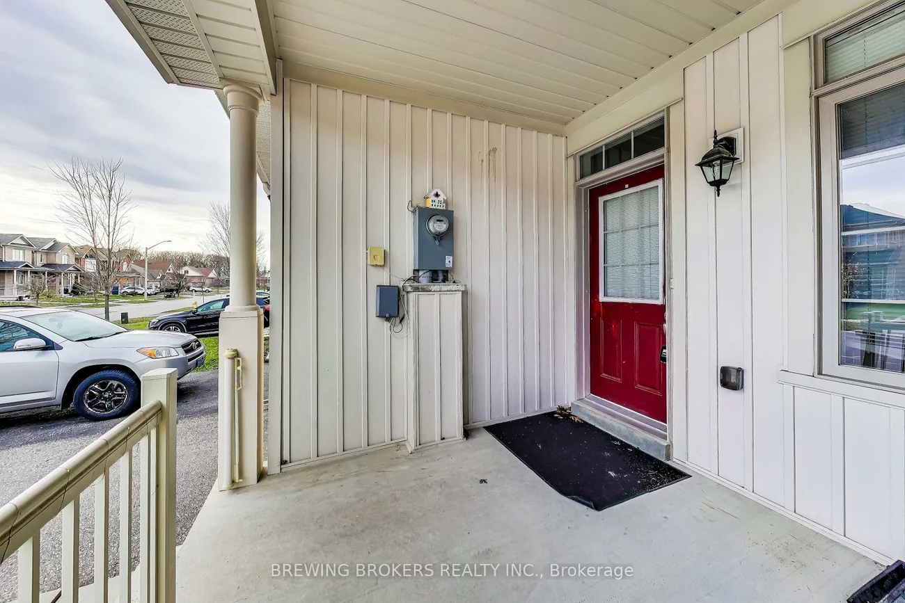 33, Pearcey, West Bayfield, Barrie