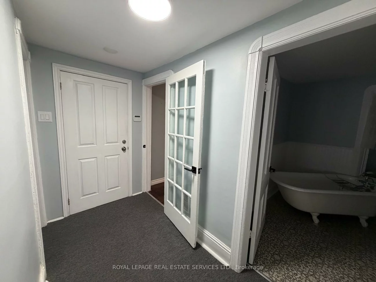 100, Essa, Allandale Centre, Barrie