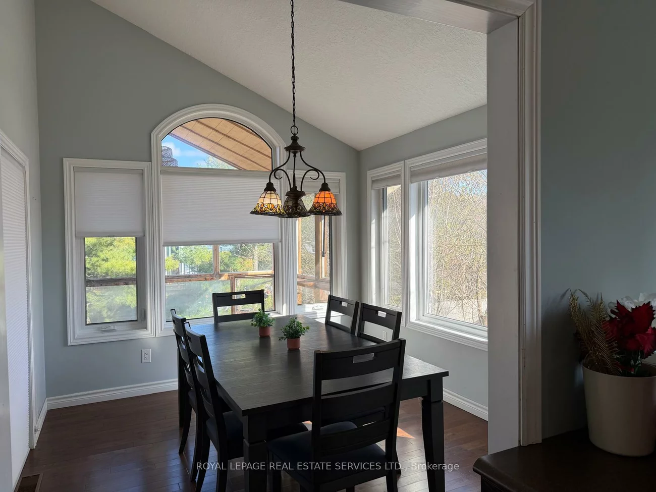 100, Essa, Allandale Centre, Barrie