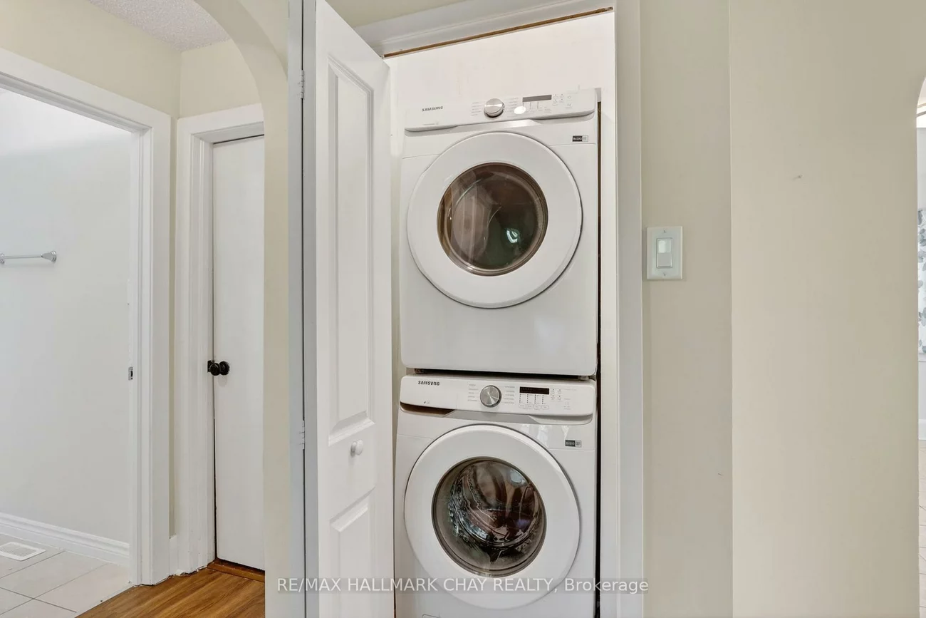 30, Penetang, Codrington, Barrie
