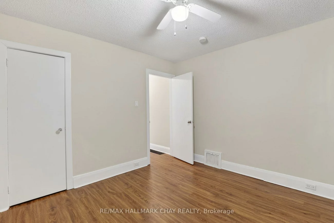 30, Penetang, Codrington, Barrie