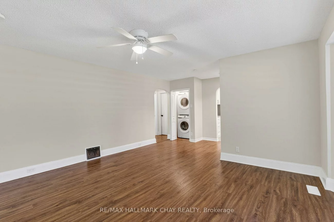 30, Penetang, Codrington, Barrie