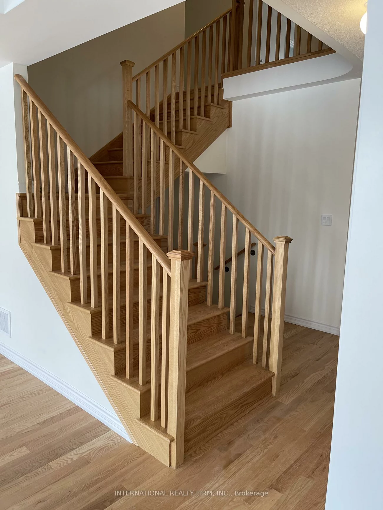 103, Nottingham, Rural Barrie Southeast, Barrie