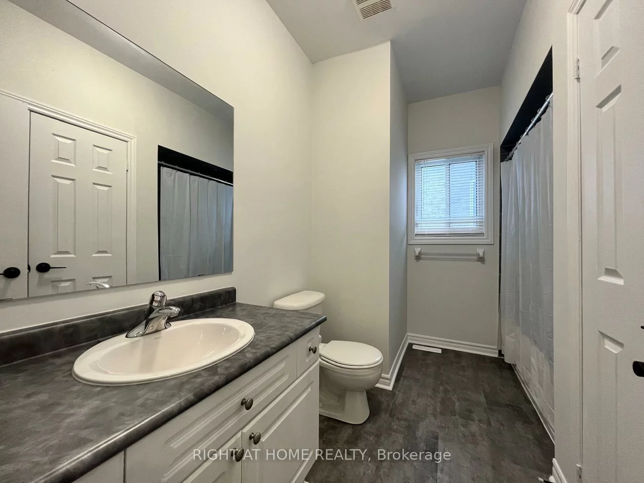 63, Jessica, Painswick South, Barrie