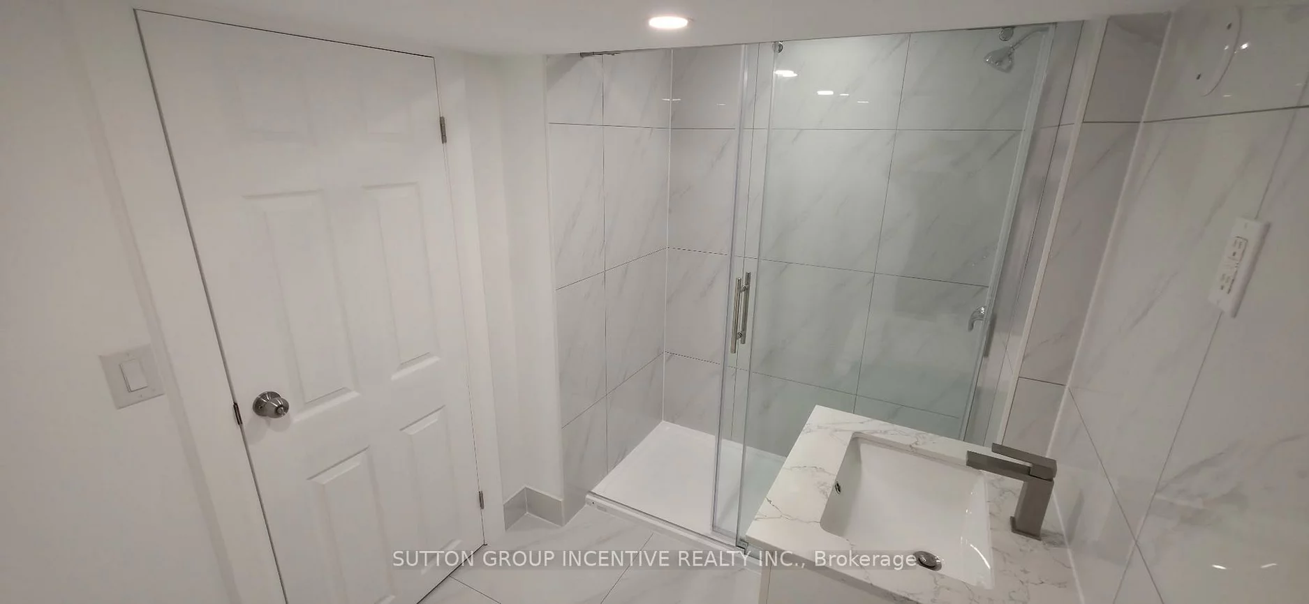 149, Gunn, Wellington, Barrie