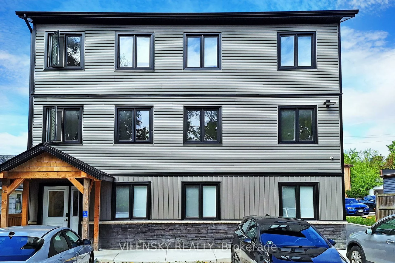 195, Owen, Wellington, Barrie