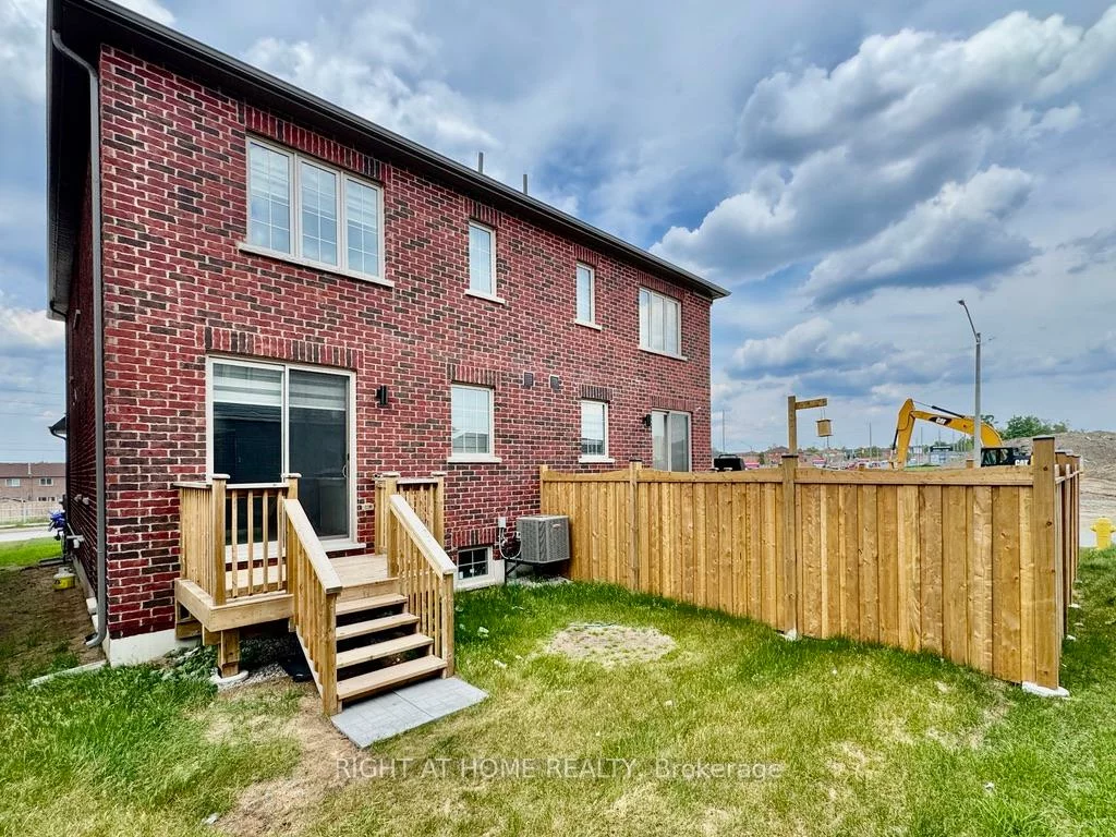 68, West Oak, Rural Barrie Southeast, Barrie