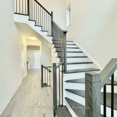 68, West Oak, Rural Barrie Southeast, Barrie