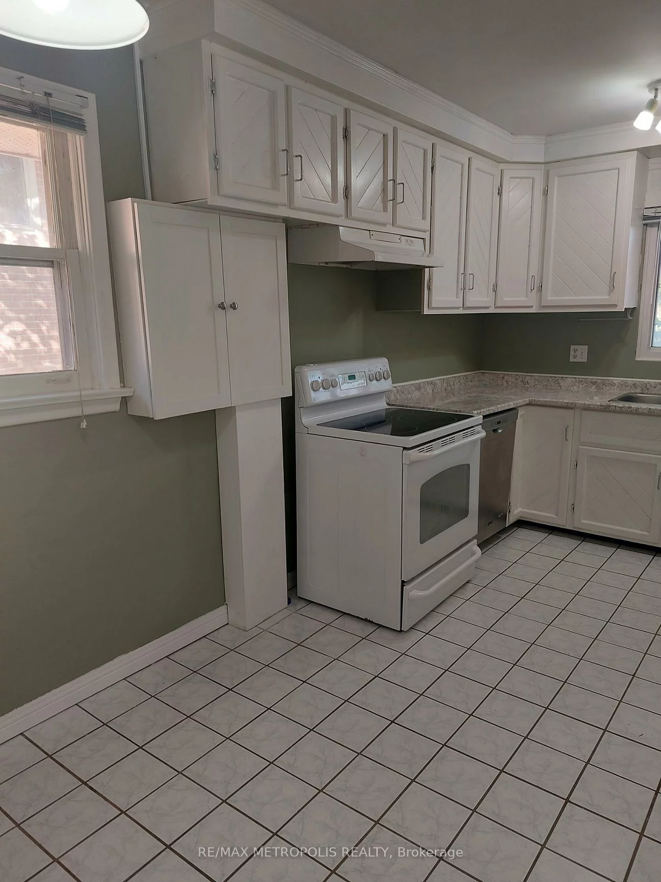 266, Napier, Codrington, Barrie