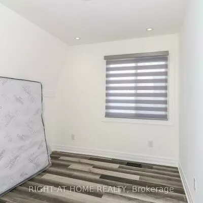35, Toronto, City Centre, Barrie
