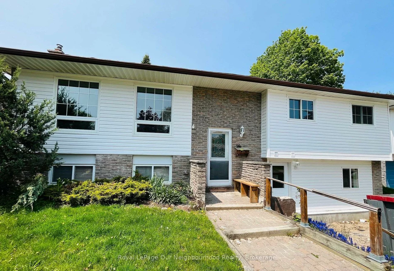 26, Oren, Sunnidale, Barrie