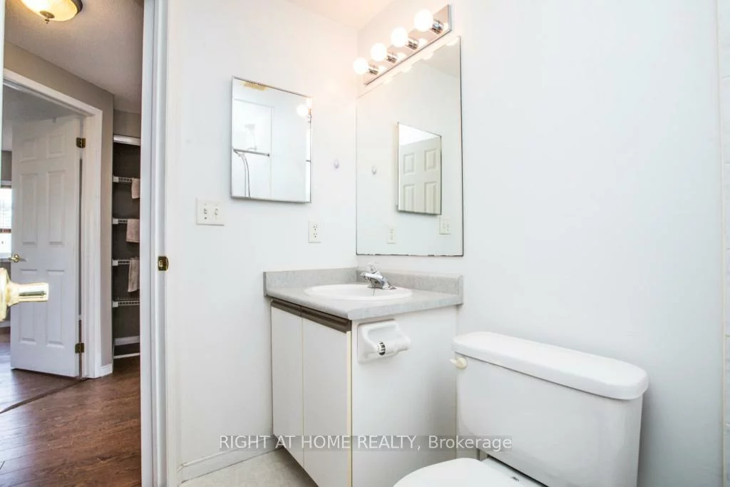 11, Butternut, Holly, Barrie