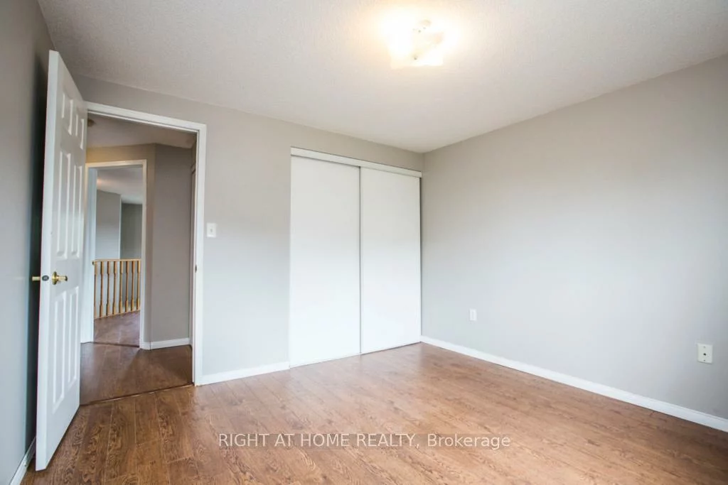 11, Butternut, Holly, Barrie