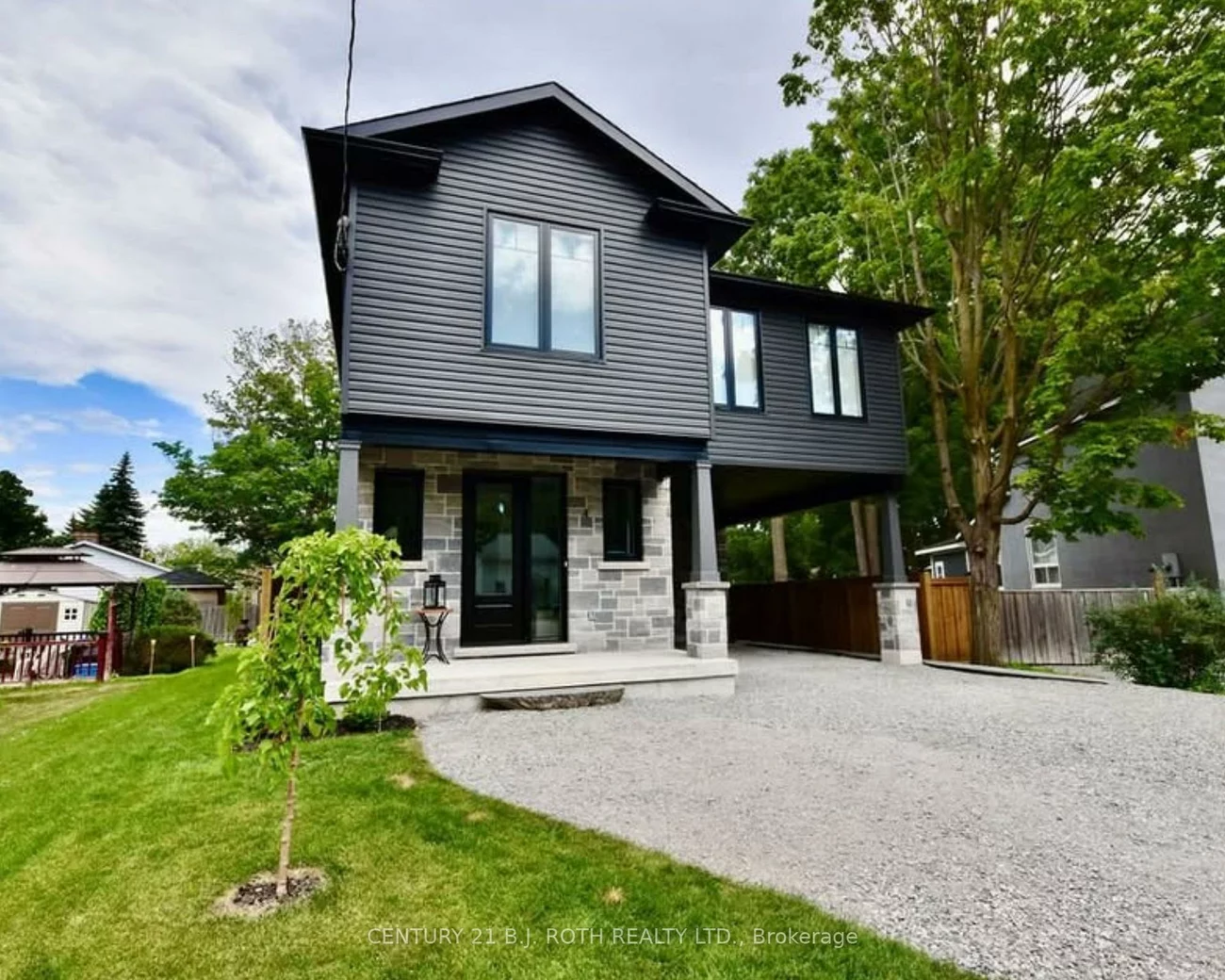 4, Centre, Allandale, Barrie