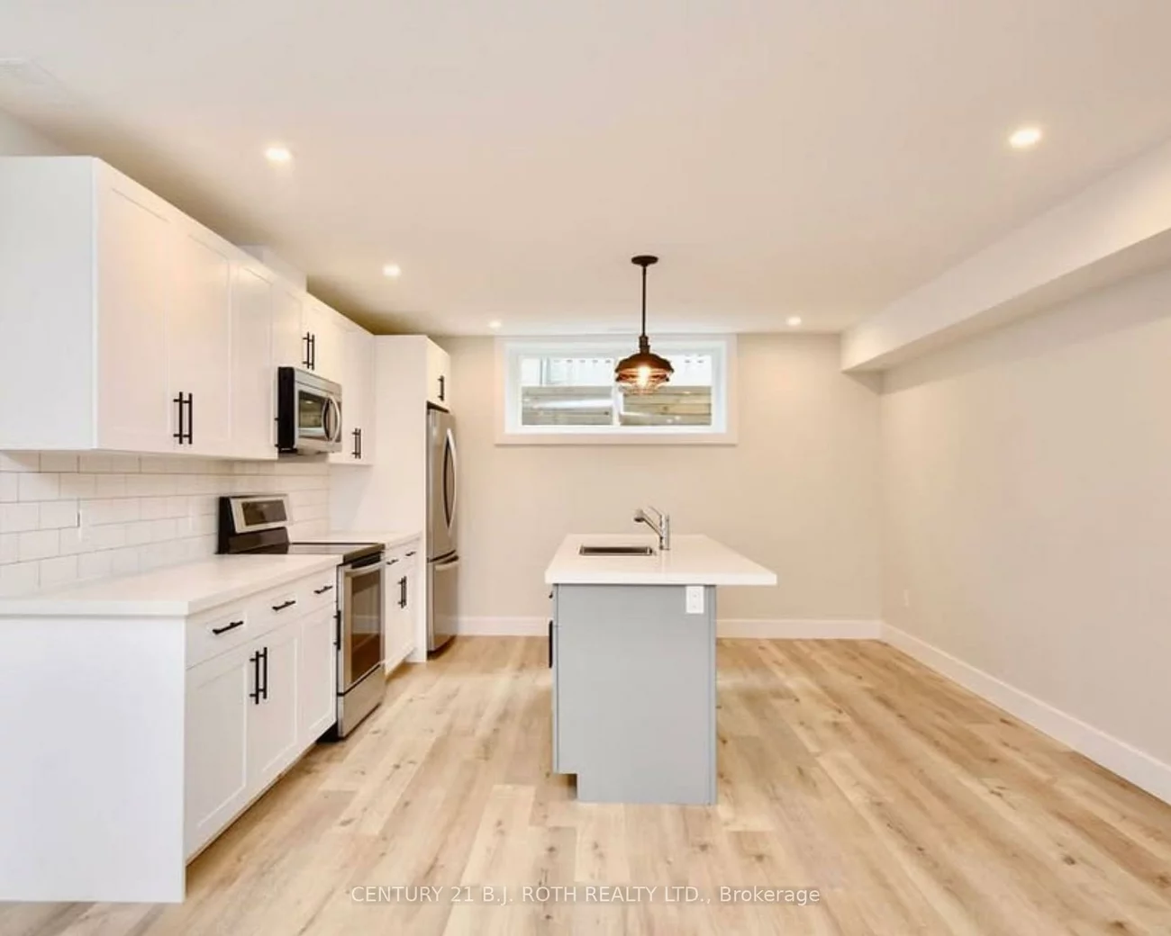 4, Centre, Allandale, Barrie