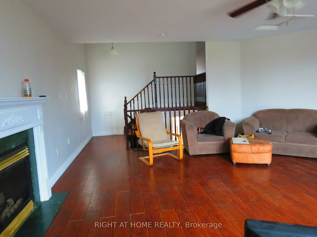 302, Stanley, East Bayfield, Barrie