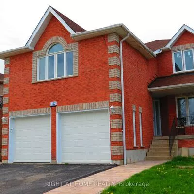 302, Stanley, East Bayfield, Barrie