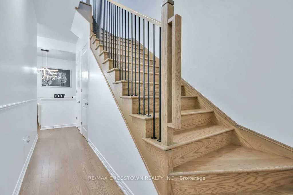 104, Shepherd, Rural Barrie Southeast, Barrie