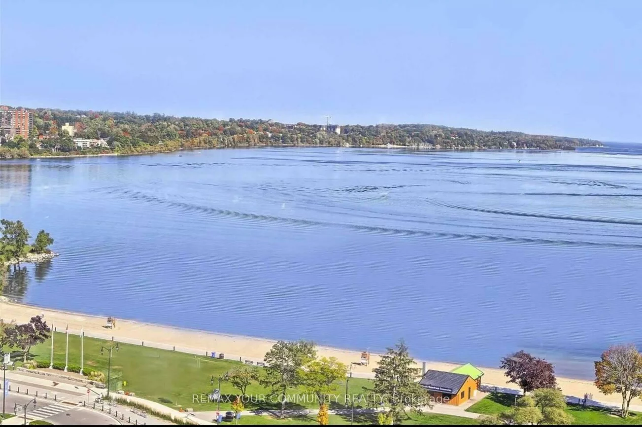 44, Brock, 400 North, Barrie
