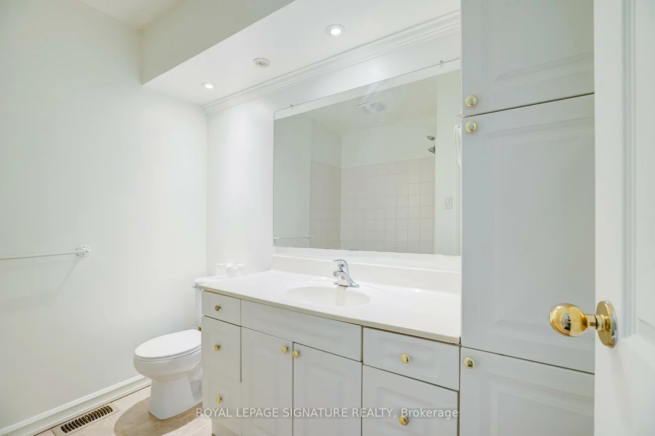 22, Drury, City Centre, Barrie