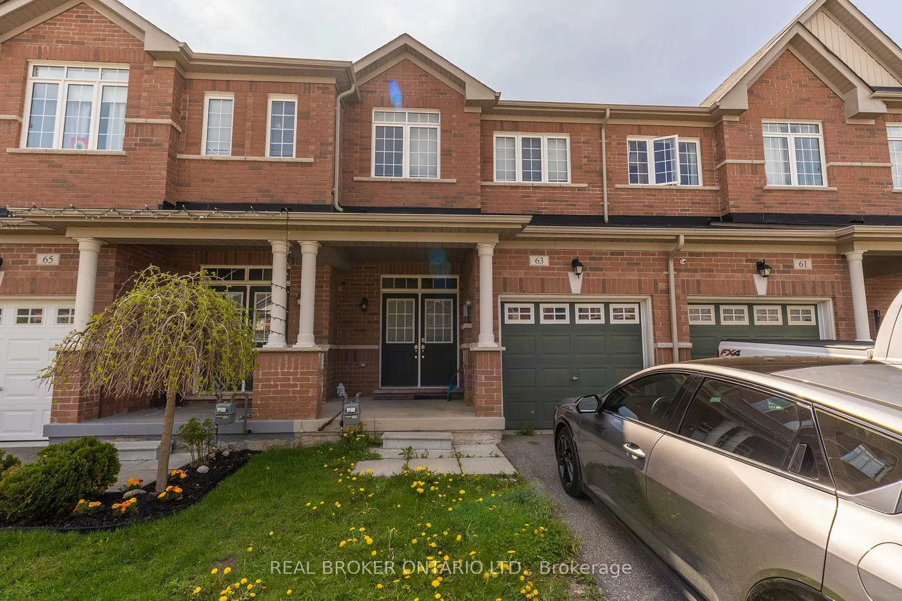 63, Forsyth, West Bayfield, Barrie